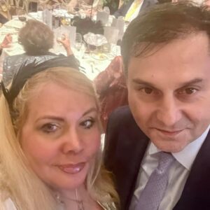 1E073C1D-F477-4501-9D85-42B008EC0766