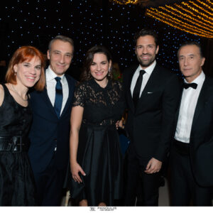 6D9727CB-F7D1-46C7-9627-BC9100528741