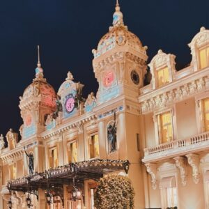 8D5C113E-0777-4E2E-82A1-B353465809D1