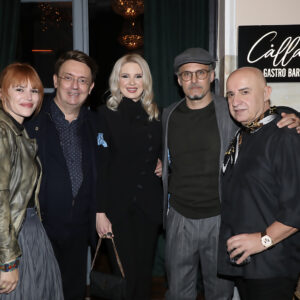 9618C1D9-6F33-4810-A0D6-68869F2FD6AA