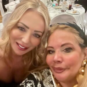 E15ECAEA-91C1-4077-8E5A-C08A80107A11