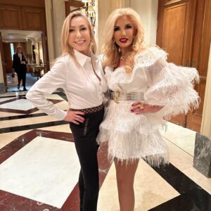 13A1E0C4-06BC-4C02-AC17-463E00413631