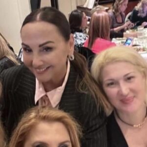 58F8D7BF-DECF-4558-B32C-00A0884C8D7F