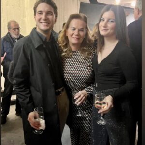 BEEC234C-C92A-46CC-8605-76DD52F79B34