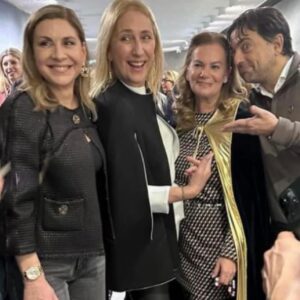 EBFFC0D2-B433-454A-928A-7914145C113F