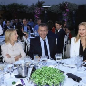 3FB6C203-B3B9-42C4-AE40-2E6FD0DBA72E