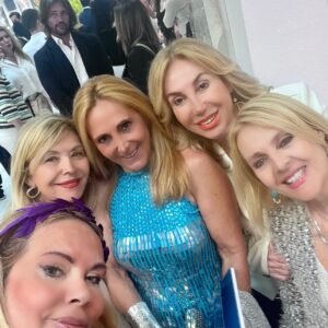 E466C1EC-0109-4FFA-8393-B607F4AA16BF