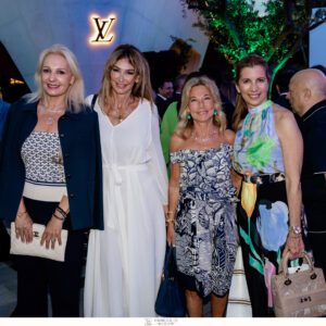 030155B0-E1CE-4BF6-AC53-DBE358B57784