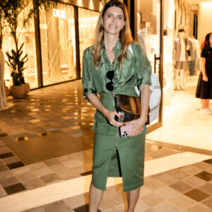 43891A8F-1F57-4DE3-A05C-015334EB48AE