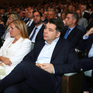 4CA117E6-8B28-4711-A9AF-36C074CB72FF