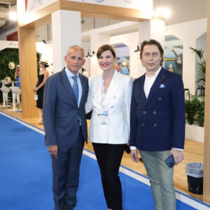 68210974-EF07-4B53-BFBB-EBC66BAF9C11