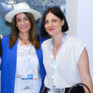 82777C39-25EB-4C2E-9A3D-D42A389B392F